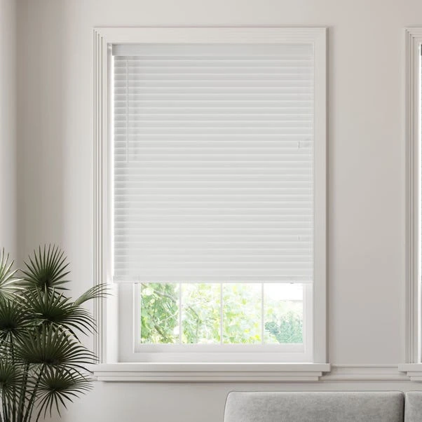 Dunelm 50mm Slats Room Darkening White Venetian Blind 1 Dunelm 50mm Slats Room Darkening White Venetian Blind