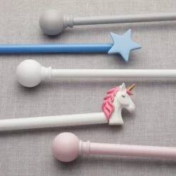 Dunelm Unicorn Extendable Eyelet Curtain Pole Dia. 19mm 11 Dunelm Unicorn Extendable Eyelet Curtain Pole Dia. 19mm -Best Curtain Shop 30687627 alt06