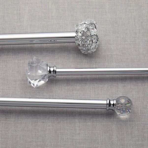 Dunelm Cecile Extendable Chrome Eyelet Curtain Pole Dia. 28mm 6 Dunelm Cecile Extendable Chrome Eyelet Curtain Pole Dia. 28mm - Image 6